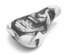 Saddles store -Saddles store 111119 1